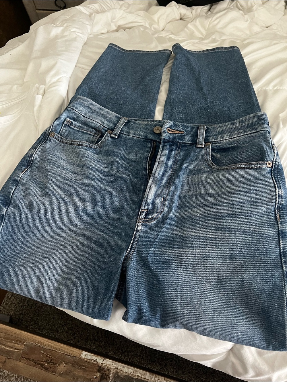 AE Curvy Mom Jeans